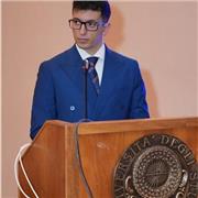 Insegnante privato di Diritto, laureato con tesi in diritto privato, con praticantato svolto in diritto penale e master in corso